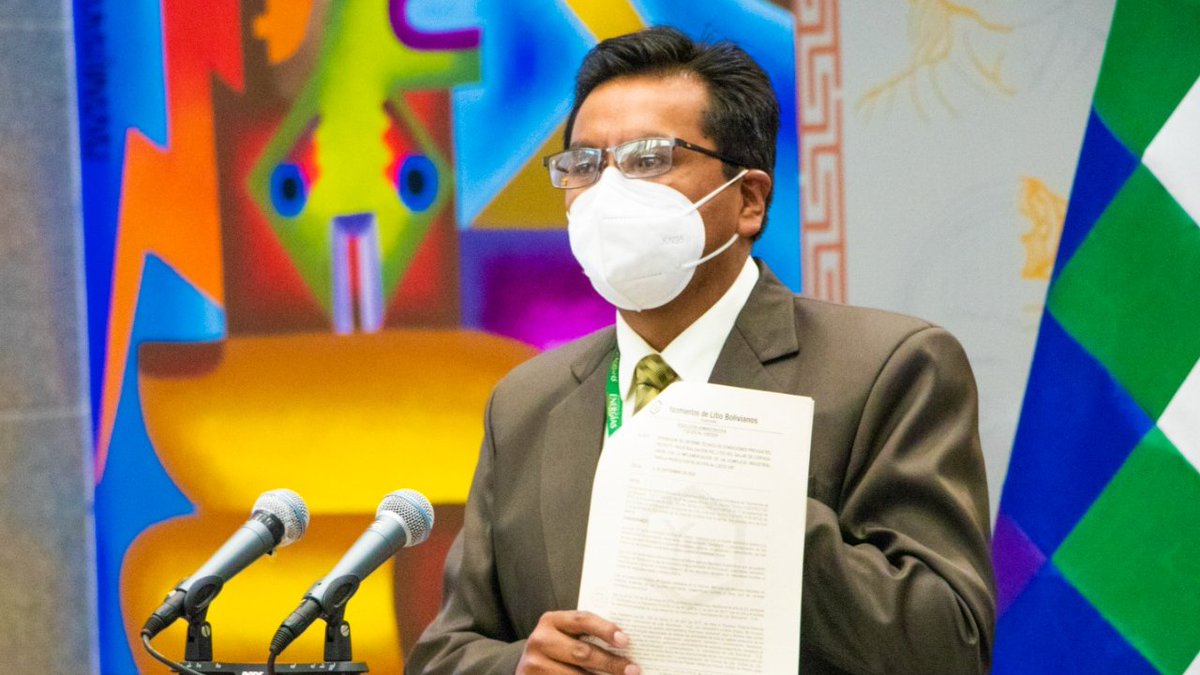 El Viceministro de Altas Tecnologías Energéticas, José Luis Toco, en una conferencia de prensa, informó acerca de la propuesta del proyecto "Industrialización del Litio del Salar de Coipasa.

#MinisteriodeEnergíasBolivia