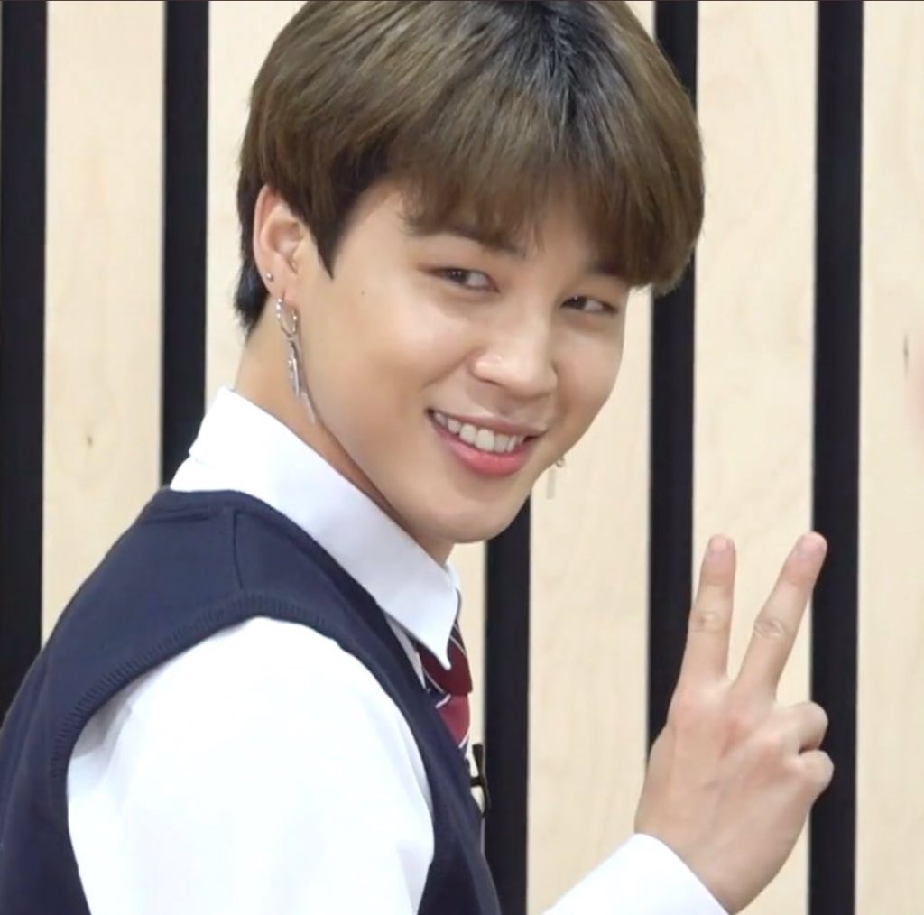 liIjiminvert's tweet photo. GOOD FOR HIM GOOD FOR HIM https://t.co/w8dDszwu4K