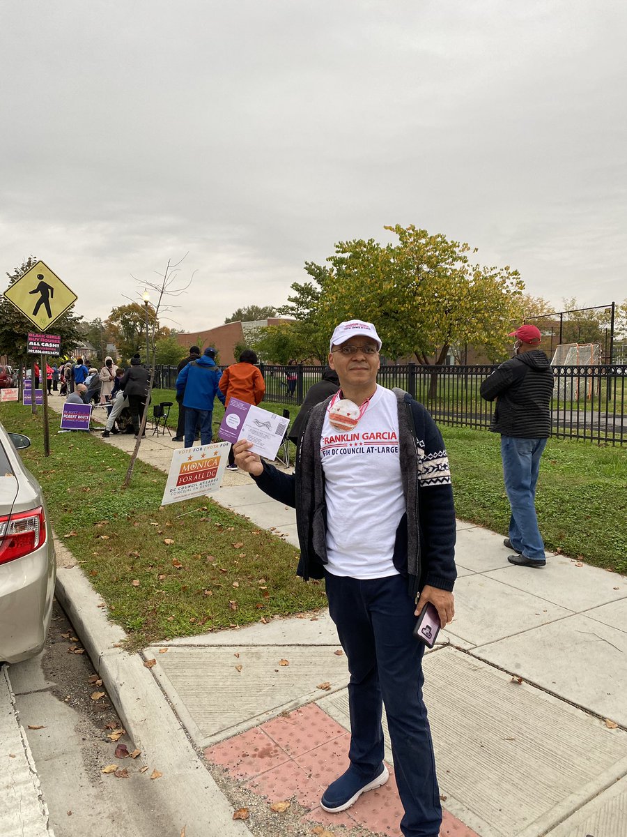 fgarciadc's tweet photo. Vote early! We are out celebrating democracy and making our last efforts to reach voters!
#garciafordc #sevendaysleft https://t.co/lARPjZrNkR