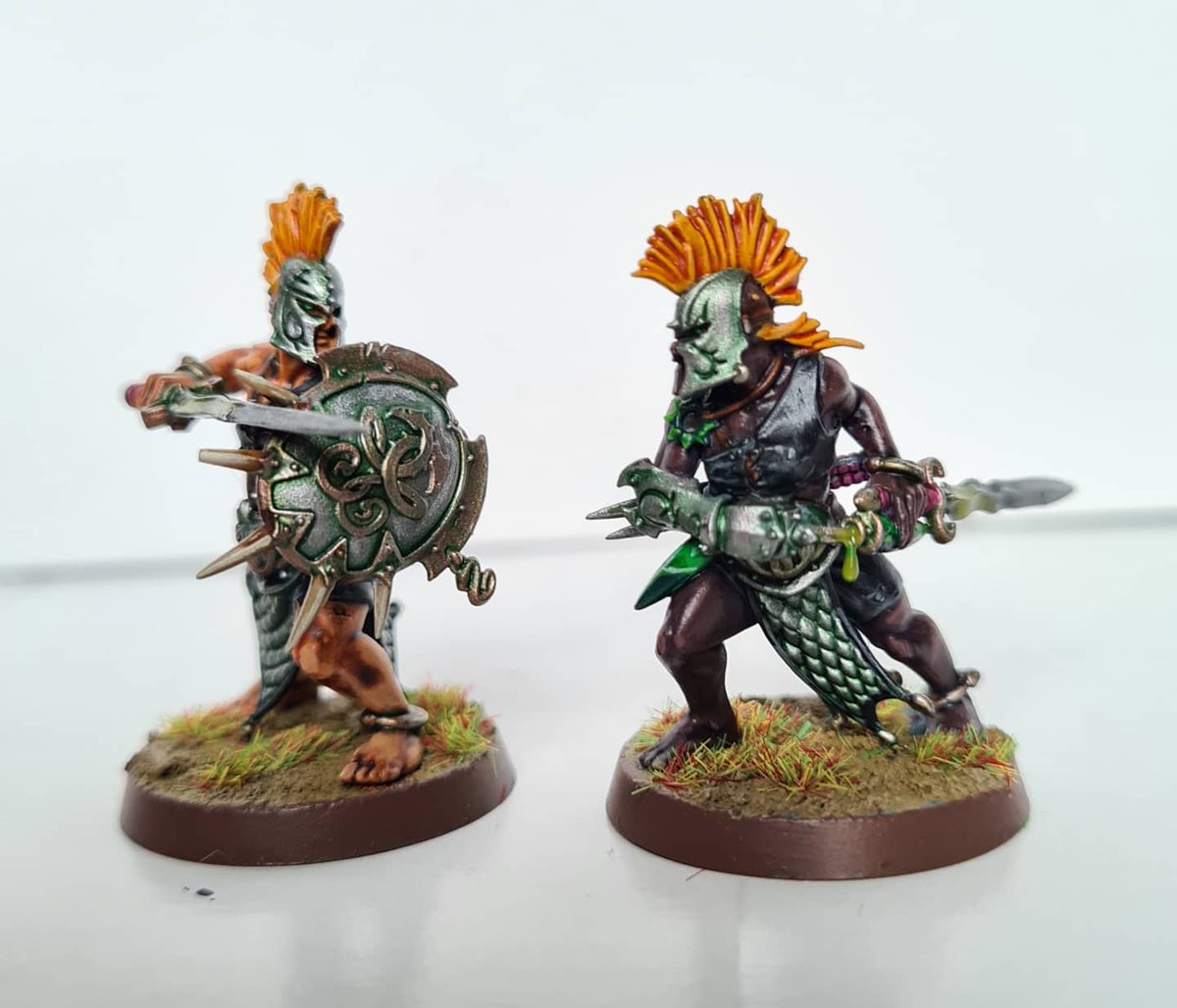 HandsVsWorld's tweet photo. #WarhammerCommunity #PaintingWarhammer #AgeofSigmar #Warcry #Catacombs #SplinteredFang #Trueblood #Pureblood #SerpentCaller #Snakes #Venomblood #Clearblood #OneCutOneKill #Chaos https://t.co/9xG1Gg39oB