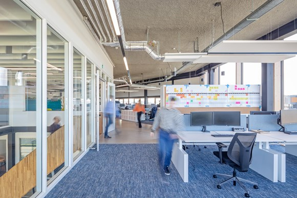 Hoeveel kantoor- en kaveloppervlakte heeft u eigenlijk nodig? Bereken het nu zelf met de nieuwe Heembouw Kantoor Calculator!

bit.ly/3ovvpe1

#Makkelijk #TypischHeembouw #Bouw