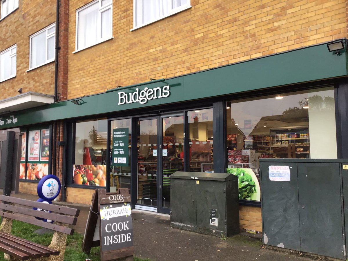 SkellonTim's tweet photo. @TheSun Budgens, Fairlands,Guildford #HelpingBritainBounceBack. Young Jake at the checkout will be delighted to give you a #Loyaltycard when you buy a copy of #TheSun, 7 stamps and you’re in the #1000prize draw. https://t.co/2LucoNamVb
