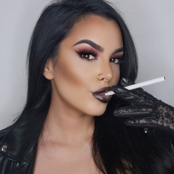 Te gusta el cuero? https://t.co/PdTcYRv5Un<a href="/tag/curvy"class="tags"><span>#curvy</span></a><a href="/tag/smoking"class="tags"><span>#smoking</span></a><a href="/tag/fetish"class="tags"><span>#fetish</span></a><a href="/tag/vore"class="tags"><span>#vore</span></a><a href="/tag/sexysmoker"class="tags"><span>#sexysmoker</span></a><a href="/tag/onlyfans"class="tags"><span>#onlyfans</span></a>