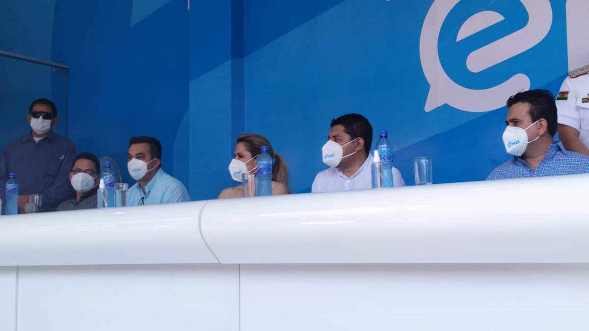 El Ministro de Energías, Rodrigo Guzmán, estuvo presente en la inauguración de un Multicentro Entel para el municipio de San Borja.

#MinisteriodeEnergíasBolivia