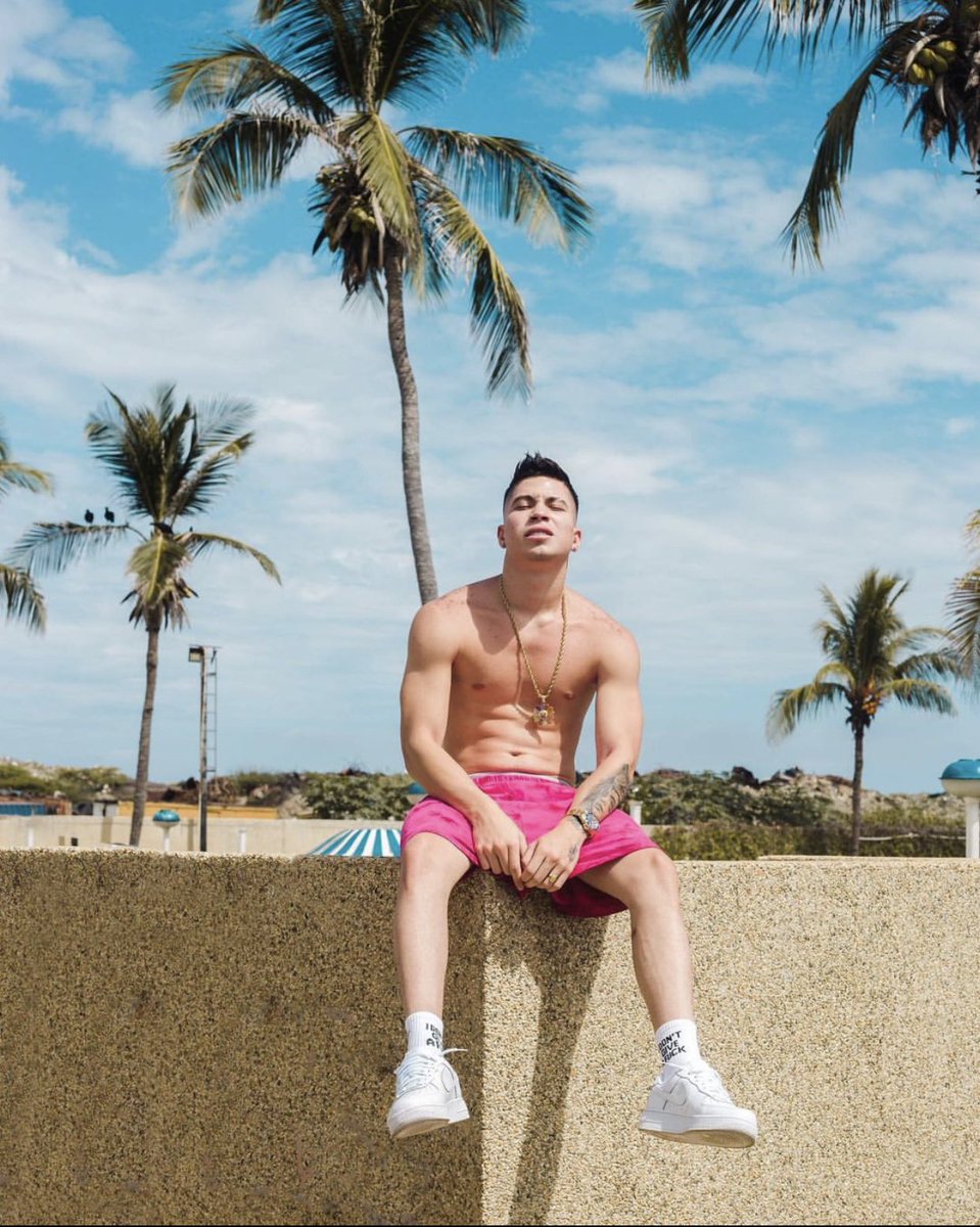 victorygabo's tweet photo. Morning View 🔥 ¡Buenos días! ¿Cómo empieza el día para nuestras queridas ❤️ y adoradas 😍 seguidoras ⬇️ 

¿Ya te suscribiste a nuestro canal de #YouTube 🤔? Se viene lo nuevo y no quieres perdértelo (link en nuestro perfil)
📸 @davisalejandro https://t.co/swYEq0cLoM
