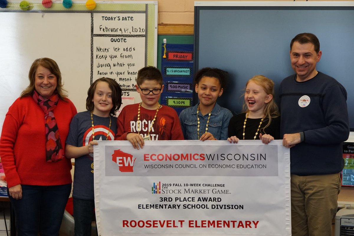 Check out this short fun videos to help your students get off to
quick start in the Stock Market Game. this semester.  Registration closes FRIDAY!  ow.ly/k61e50BFsmp  #financialliteracy #investing #teachers