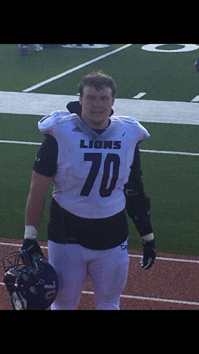 splittinups's tweet photo. On today's interview the boys sit down with @SAGU_Football #UNCOMMN #OLinemen @LukeMcBride72 We learn a little about #NAIAFootball and about Luke's incredible family, the #McBrides Go check it out down below
Apple: https://t.co/RLzC9J9qEf
Spotify: https://t.co/WnQc0i2NNB https://t.co/Q3rhg3lP9s