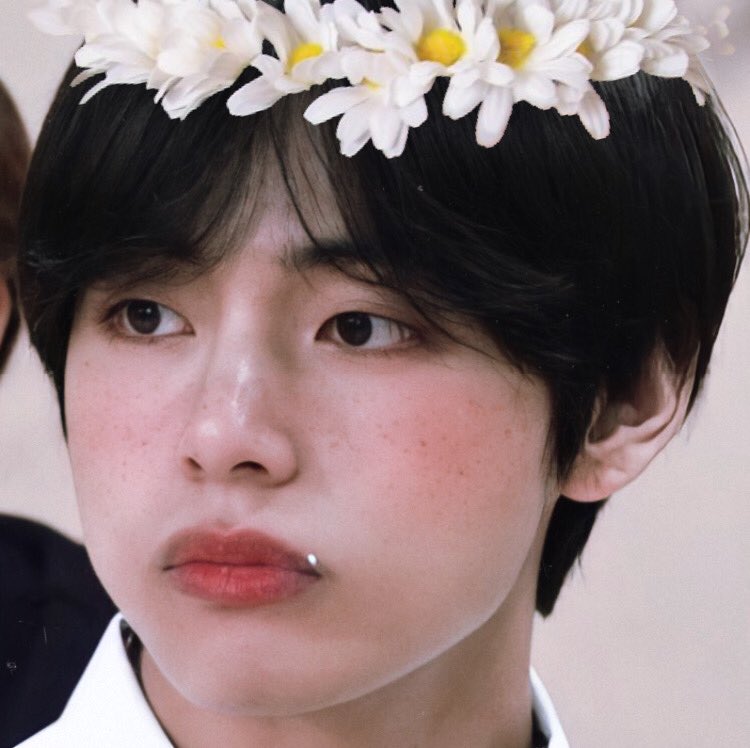 naeomma's tweet photo. Prince(ss) 🌸✨🧴🩰 https://t.co/Q34Rh6lI2W