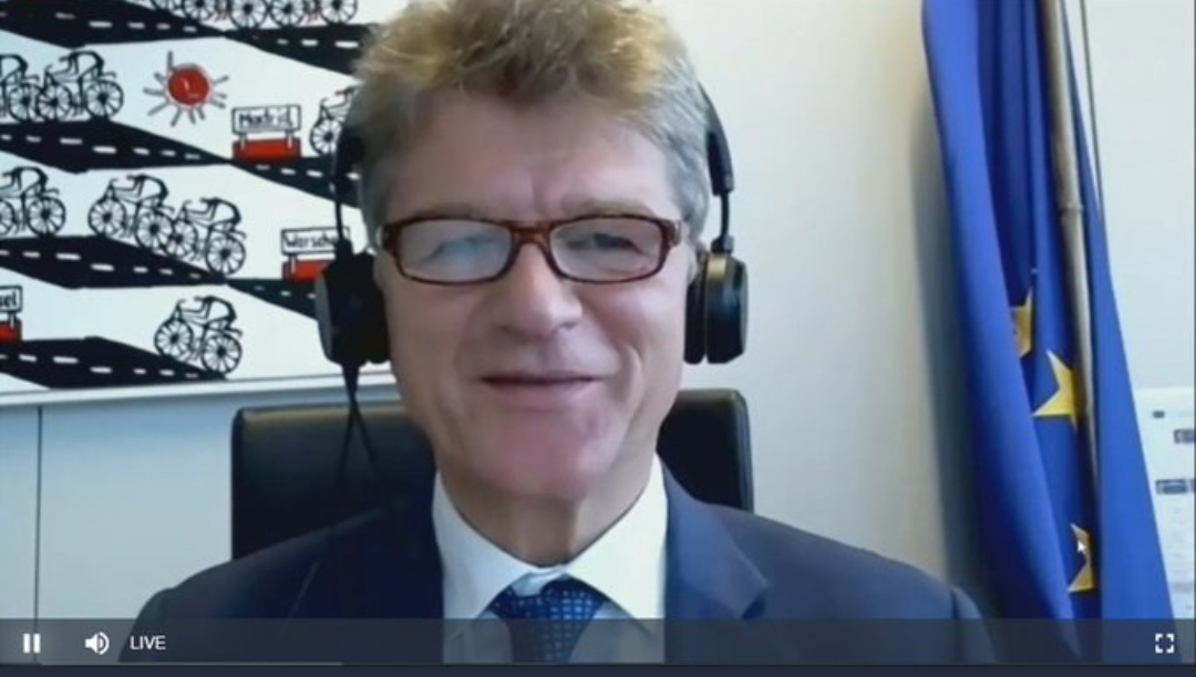 IndTech2020's tweet image. @DrollPeter #ThankYou for the great closing remarks and your contributions! #IndTech2020 👏👏👏