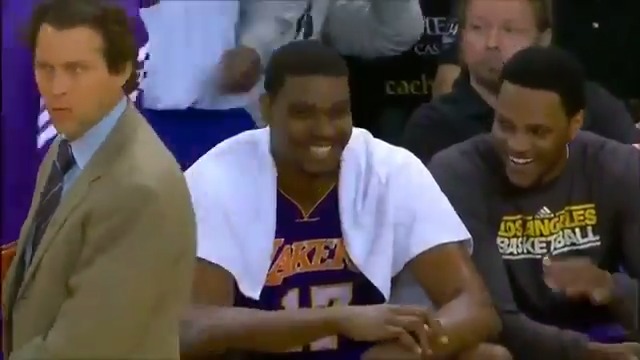 A BIG Happy birthday to NBA champ & former All-Star Andrew Bynum 