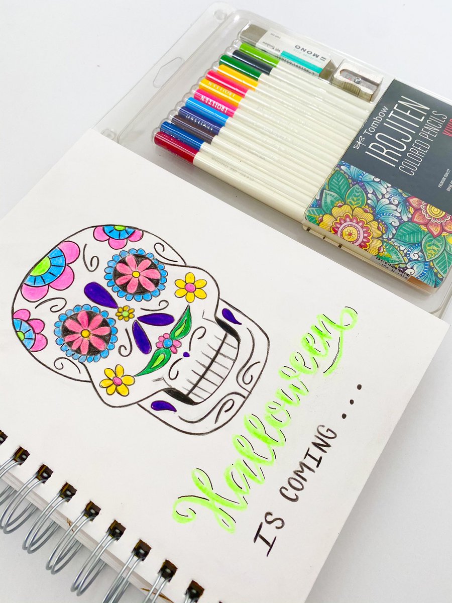 RemartArtStudio's tweet photo. Halloween is coming ! Thanks @tombowusa for sending the Irojiten Colored Pencils Set! This Vivid set has all the colors I need for this skull!
.
.
#tombowpro #remartartstudio #falllettering #letteringwithtombow #creativity #irojiten https://t.co/rJ4XO7fJ2E