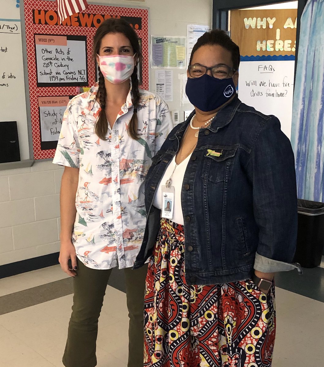 jacquelinechiz's tweet photo. #Whsvirtualspirit for Tropical Tuesday 🌴 🐠 🌸 https://t.co/AkudD6bfmd