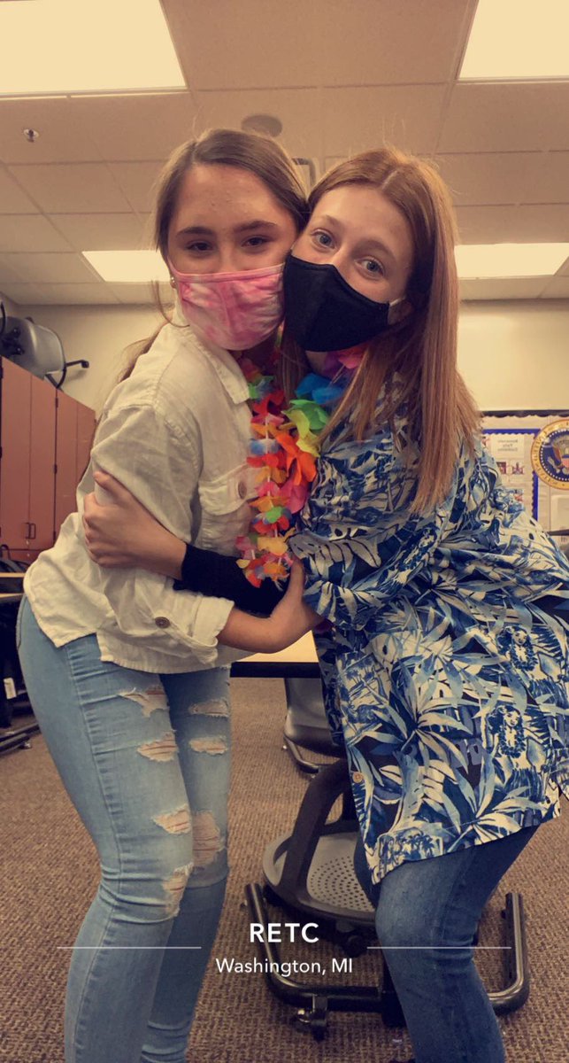 kkrienas's tweet photo. #HHPSpiritWeek @StucoRomeo https://t.co/6zUlhqXsuP