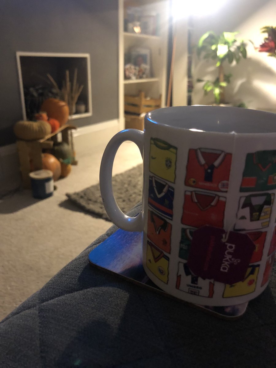 amy_hsgs's tweet photo. All set for @AyrshireBfN’s #bigteabreak this evening with volunteers from across Ayrshire joining virtually. #mumssupportingmums #peersupport https://t.co/kFd8ATJMlm