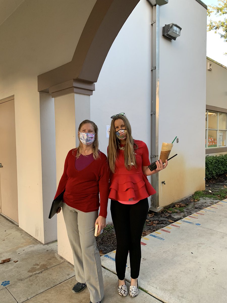 camarokris4's tweet photo. Red Ribbon Week, Day 2! Wear Red Day! ❤️❤️❤️@LPE_Okell @philippreddy @KyliePelton @mlambrou88 @joanhartson @MissPE11 @StacyFicklingRE @PBSCA1 #RedRibbonWeek #lpelions @pbcsd https://t.co/R8ZKT4UhD5