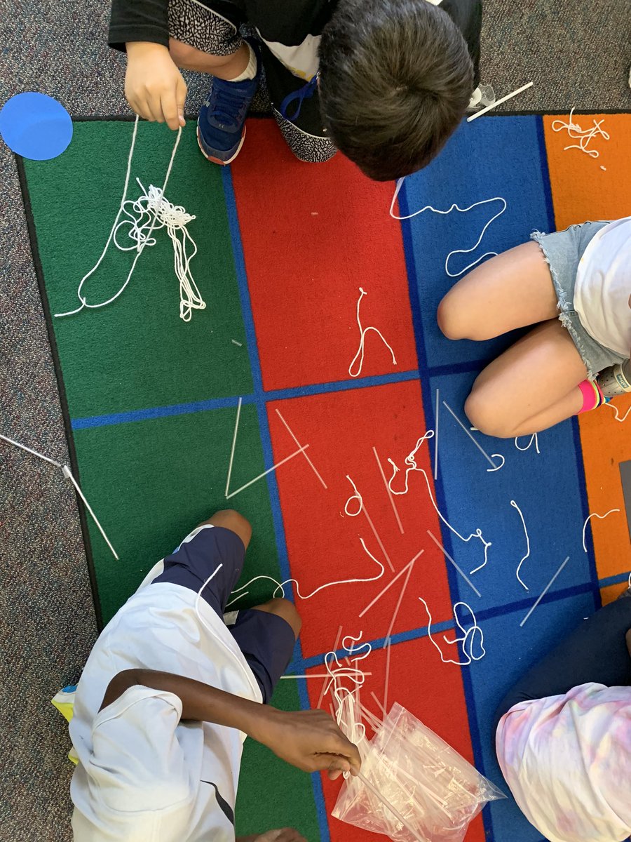 Mrs. Taylor tweet media