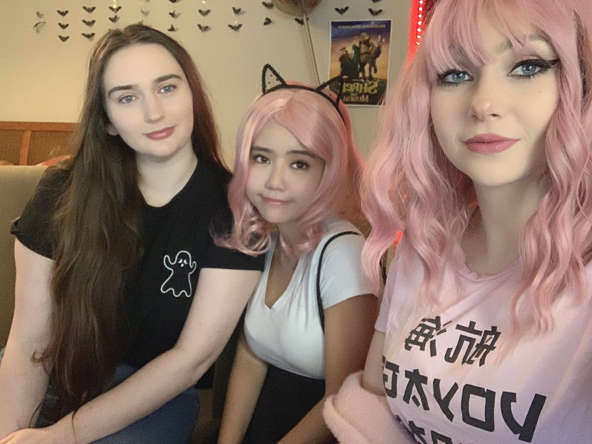 JustaMinx and Kiaraakitty's height : r/clipclub