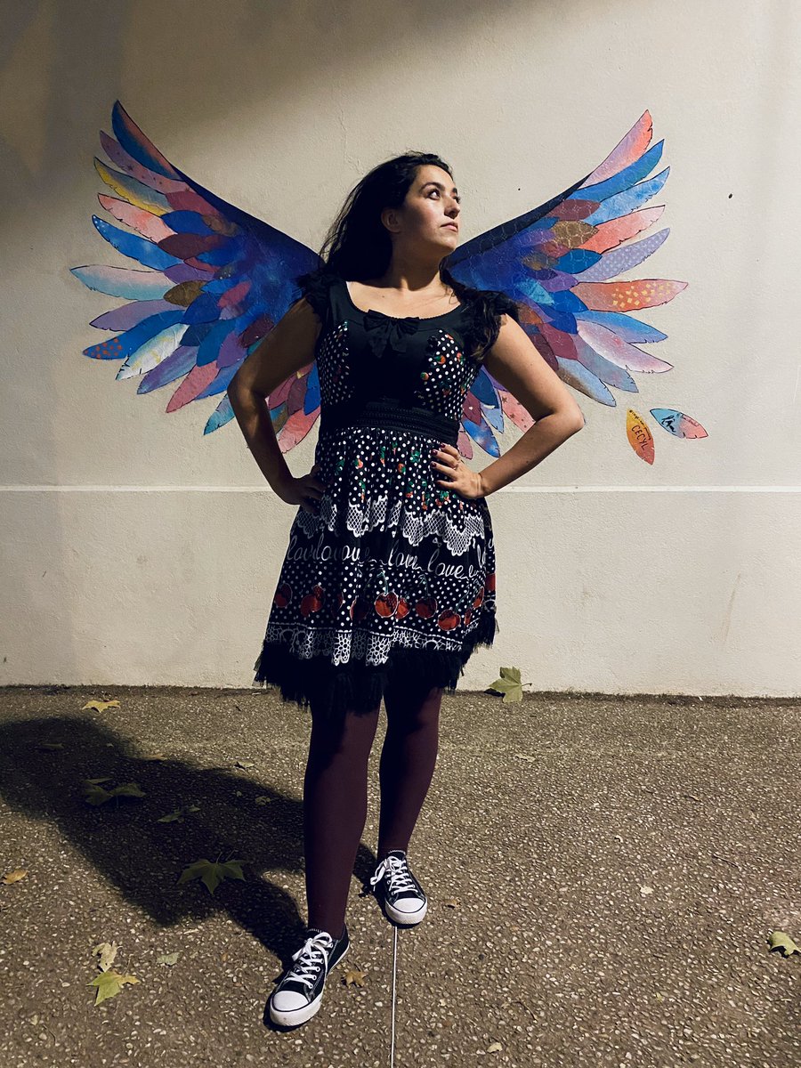 Day 27 of 31 of my « a dress a day keeps the blues away  » : Kiss me Kate Lolita dress by  @HellBunny !