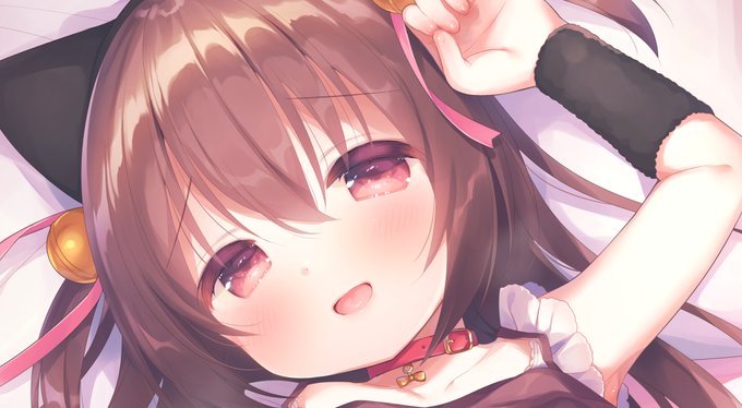 ぷにぷにしてる最新単行本です!DLsiteでも配信開始しました～!🐱♡大人のみなさまよろしくおねがいしますっ   https://t.co/kzMGO54Ul9 #DLsite 