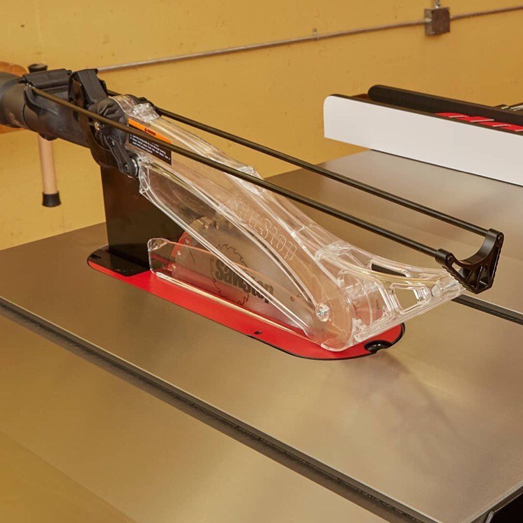 WurthWoodGroup's tweet photo. Wood dust isn't just messy; It's also a fire hazard, a slip hazard and a health hazard. The SawStop Dust Collection Blade Guard reduces your risk by directing the dust away from the table while also shielding the blade and trapping flying debris.
Available at Wurth 📲 https://t.co/NecA7AMahU