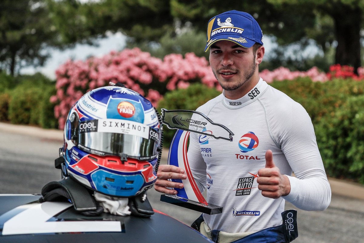 CLXMotorsport's tweet photo. 3⃣4⃣ points is @seb_baud_74's advantage in the @LigierEuroSerie going into the Portimao finale this weekend, with the Frenchman on course to secure COOL Racing’s first ever championship.

#LigierEuroSeries #LigierJS2R 

📸 DPPI https://t.co/HM2UGrDOtM