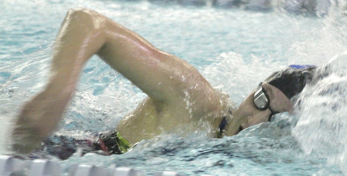 EricKraushar's tweet photo. WAS IT WORTH IT? DEFINITELY!
Future collegiate swimmers Abby Kapeller of @tonkagirlsswim and Sophie Macy of @ChanGSwimDive looked at the 2020 season as one of enjoyment with teammates, a year of mental growth. One they wouldn't have traded away
https://t.co/9EqvZTYM69 https://t.co/QNmQ8USto7
