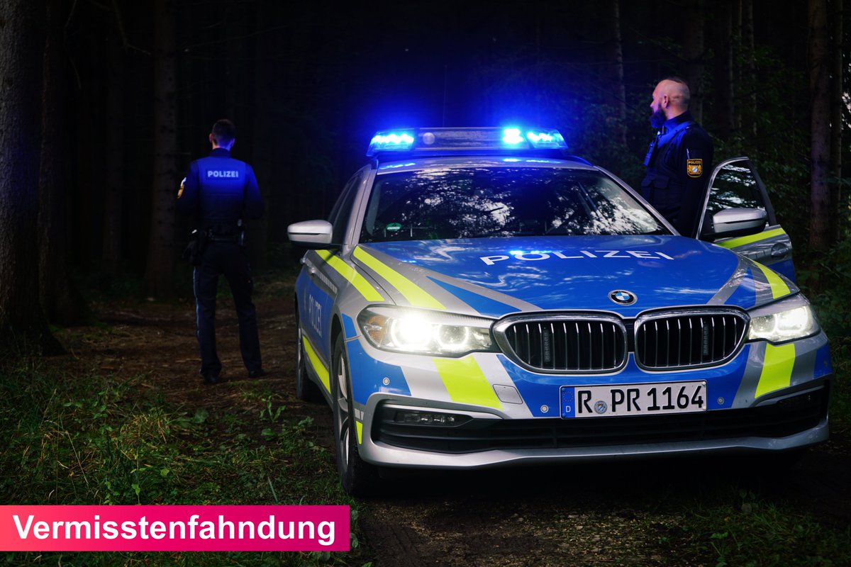 polizeiopf's tweet photo. Eine 16-Jährige aus Regensburg gilt als vermisst.

Hier findet Ihr eine Beschreibung und ein Bild der Vermissten: https://t.co/7zeMVauRdn

Kennt Ihr den aktuellen Aufenthaltsort der 16-Jährigen?
Dann wendet Euch bitte an den Polizeinotruf 110!

Bitte keine Hinweise über Twitter. https://t.co/u7D7htTCJL