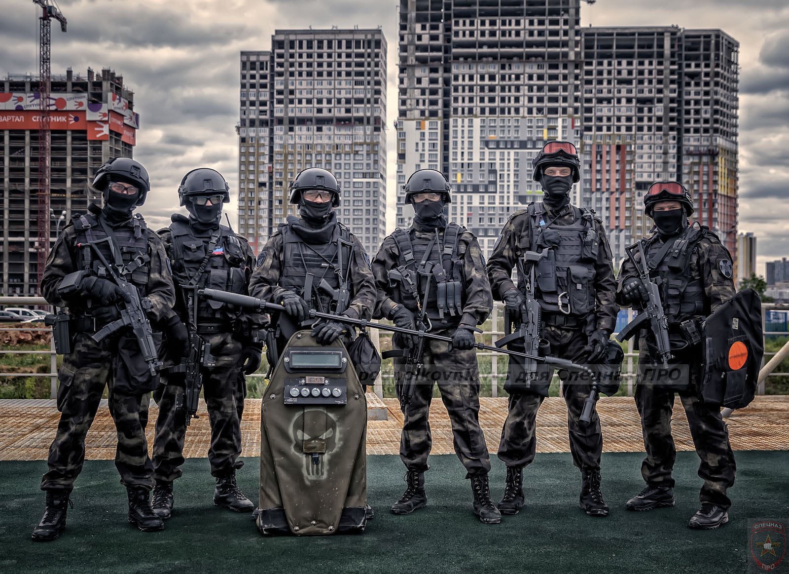 ロシア軍 FSB 放出品? 戦闘服 黒 ARMOLINE|ホビー、カルチャー ロシア軍 FSB 放出品? 戦闘服 黒 ARMOLINE|ホビー、カルチャー