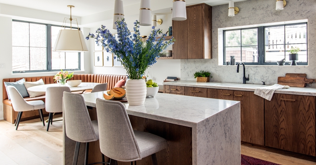 realtorgreg's tweet photo. This Kitchen Makeover Serves Up French Bistro Style https://t.co/91wdUZlcPw https://t.co/dPZL2phf7M