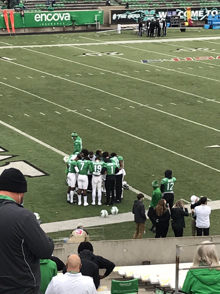 CoachDBaker81's tweet photo. They think they know,but they don’t. Goons feel me❤️🙏🏾❤️🙏🏾💯💯 https://t.co/RBe5PPM3TA