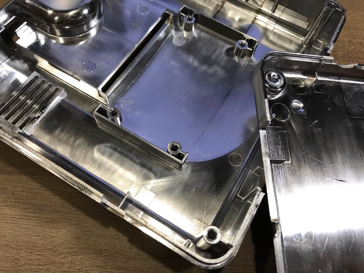 RgRDev's tweet photo. Just play bigger! Why not?

Electroplating the inner surface of RGR Clear PC Engine Shell.

#pcengine #retrogaming #retrogamer #coregrafx #coregrafx2 https://t.co/MdPBJ1FbpW