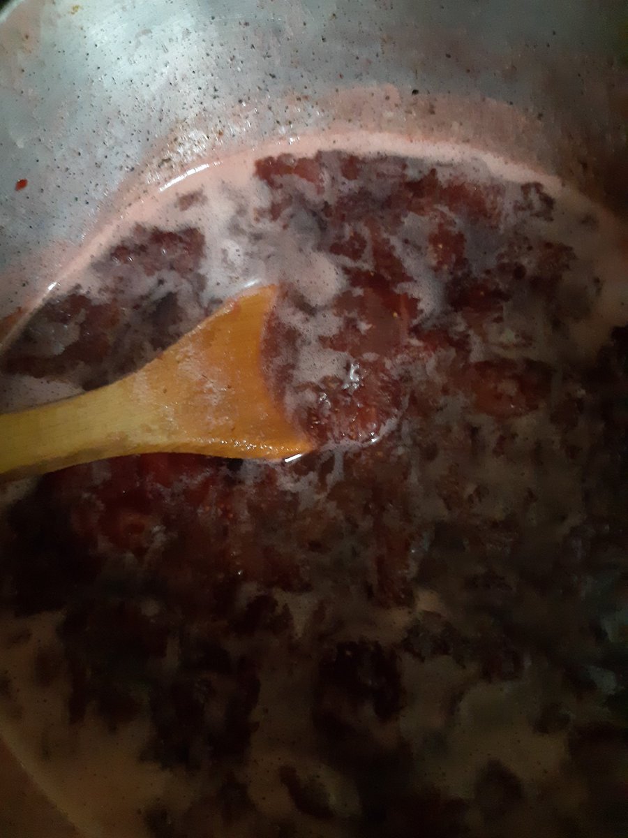 Alejand56474065's tweet photo. @bts_bighit #TO_BTS #To_V #TO_NAMJOON #to_Namjoon @BTS_twt
#WORLDISPURPLE #OT7
I BOUGHT A LOT OF 🍓🍓🍓🍓 AND THEN I MADE STRAWBERRY JELLY
DO YOU WANT SOME TO BREAKFAST?🤭♥️
And I made a cake 🍓♥️‼‼
(I'm studying a lot too) https://t.co/TM4FYPgx2t