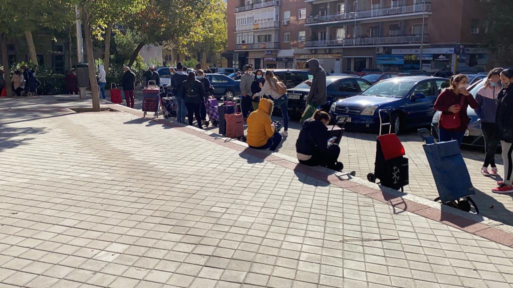 ElenaBerberana's tweet photo. Las dos Españas. https://t.co/HkJqJ8o09v