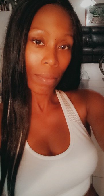 Getting ready for another casting today.... it's for new line of skin care...#model #ModelOfTheWeek https://t<a href="/tag/model"class="tags"><span>#model</span></a><a href="/tag/modeloftheweek"class="tags"><span>#modeloftheweek</span></a>
