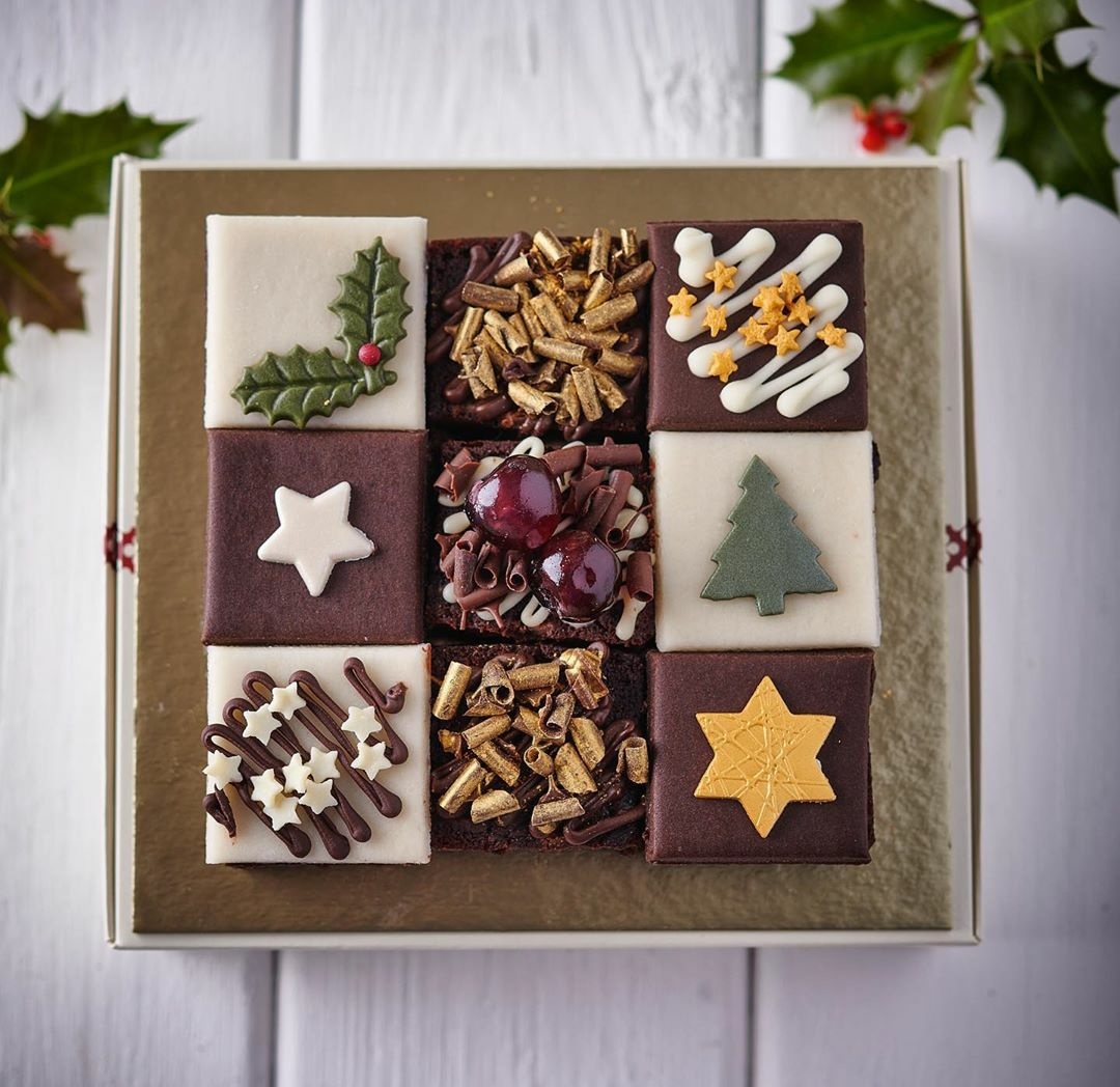 Thanks to everyone that’s purchased our Christmas Cakes so far. We’ve got limited stocks left from our first bake, so please be quick to get yours🎄🎅🎄

You can order directly from us 👉 originalcake.co.uk/shop
Or from QVC 👉 qvcuk.com/the-original-c…