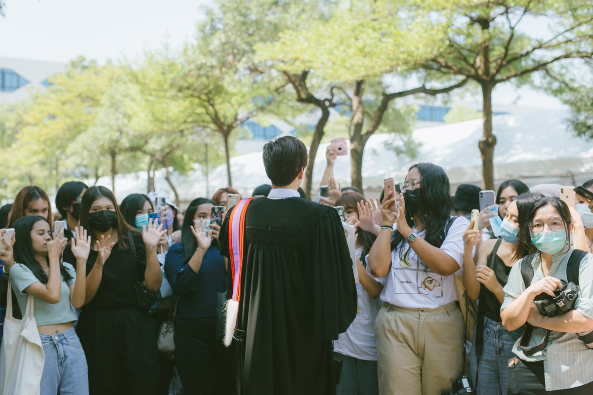 ใครรอรูปตัวเองอยู่ มาอัพให้แล้วนะครับ 😊
drive.google.com/drive/folders/…