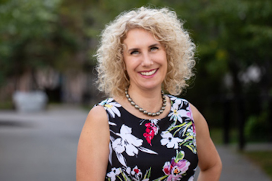 ucalgarynursing's tweet photo. #UCalgary nursing professor @DrNLetourneau is @AlbertaRNs new council president for 2020-2022. She's also a @UCalgaryMed professor in Pediatrics and Psychiatry, @ACHFKids chair in Parent-Infant Mental Health and director of RESOLVE Alberta. https://t.co/h0B8eRR4Y1 https://t.co/WofgoiEQdV