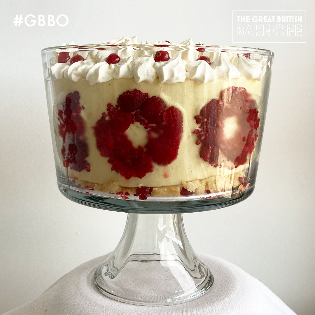 This is a trifling matter! Thanks to the fabulous  @HowardMiddlebun for making us a mouthwatering 100th episode Celebration Trifle.  #GBBO  