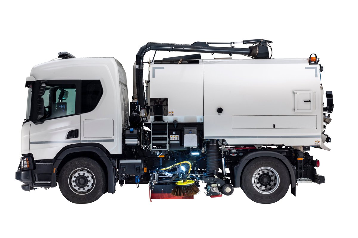 The V80 achieves the full PM10 test compliance in stringent air quality tests on whole vehicle emissions and comes 4* certified. Demonstrating sustainability doesn’t compromise performance.