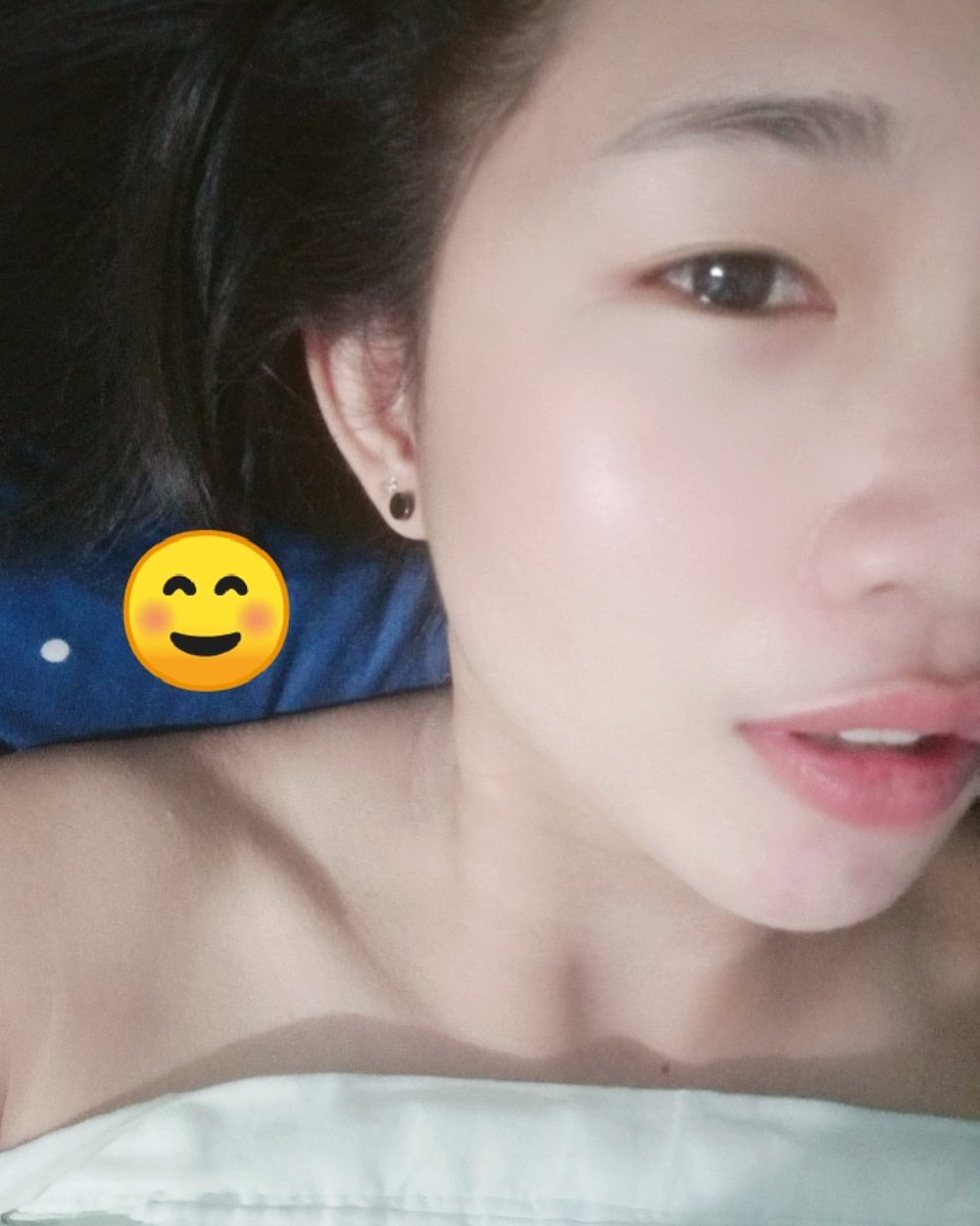 PatnidaB's tweet photo. ชอบความรู้สึกที่อยู่ด้วยแล้วสบายใจ มีร้อยยิ้มและเสียงหัวเราะ☺☺☺ https://t.co/on3zuyu7Nd