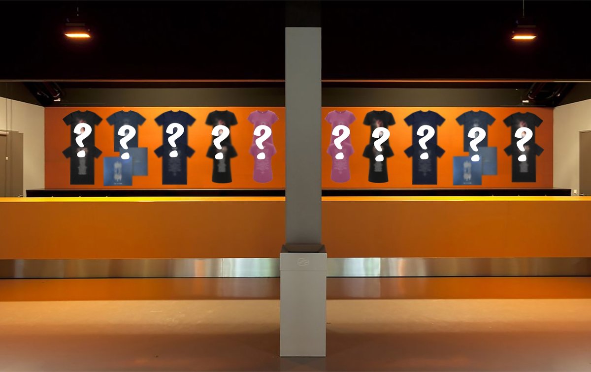 ZiggoDome's tweet image. Merchandise liefhebbers opgelet! Morgenochtend voegen we toffe tour merchandise items toe aan onze webshop, shop.ziggodome.nl!🤩 Deze items zijn slechts vanaf donderdag t/m zondag verkrijgbaar, dus don't miss out! Spot jij al om welke artiest het gaat?👀