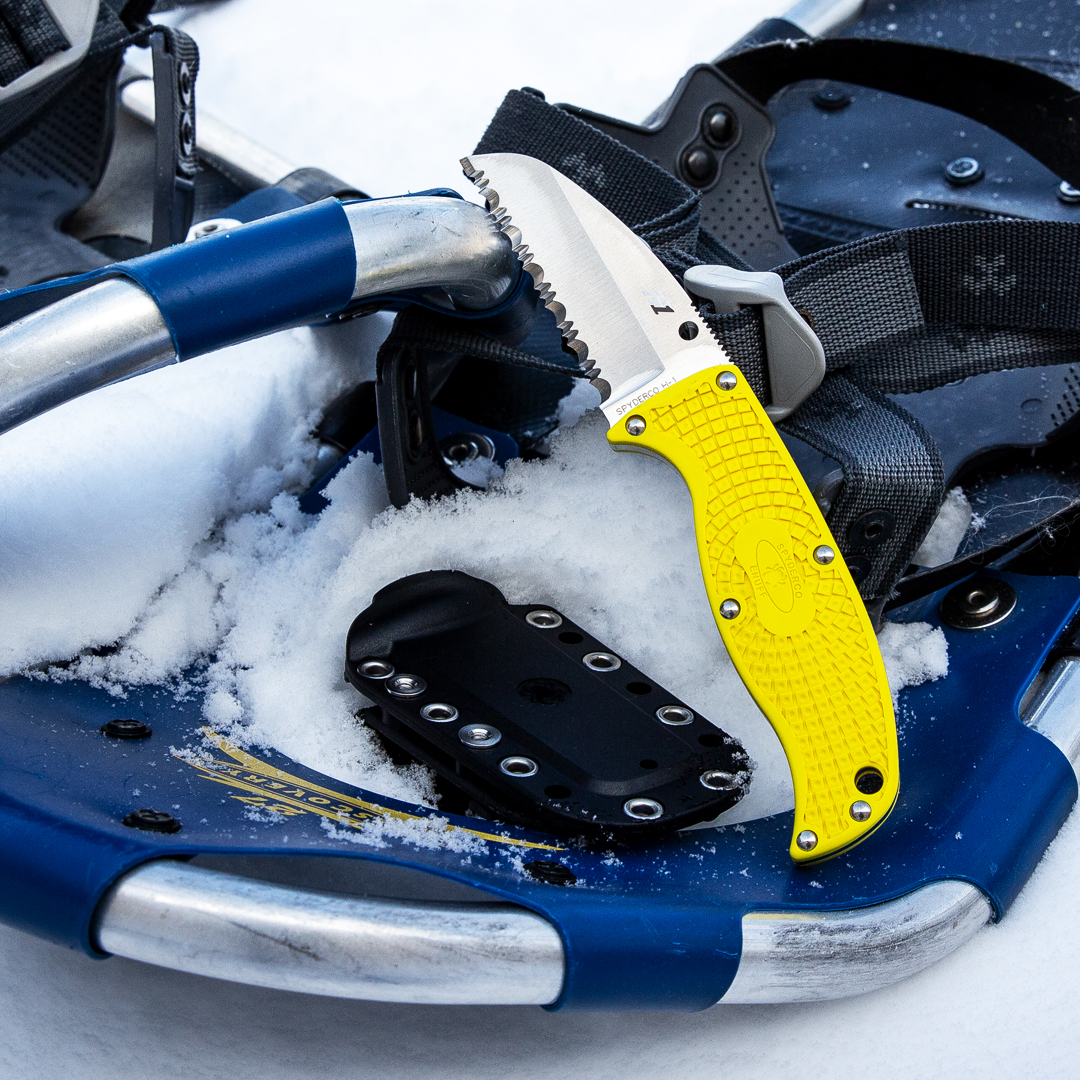 SpydercoKnives's tweet photo. The Enuff Salt is designed to provide "enough" blade for even the toughest cutting chores, while maintaining a small, easy-to-carry size. #spyderco #spydercoknives #saltseries #enuffsalt https://t.co/lKWg7Ngj2E