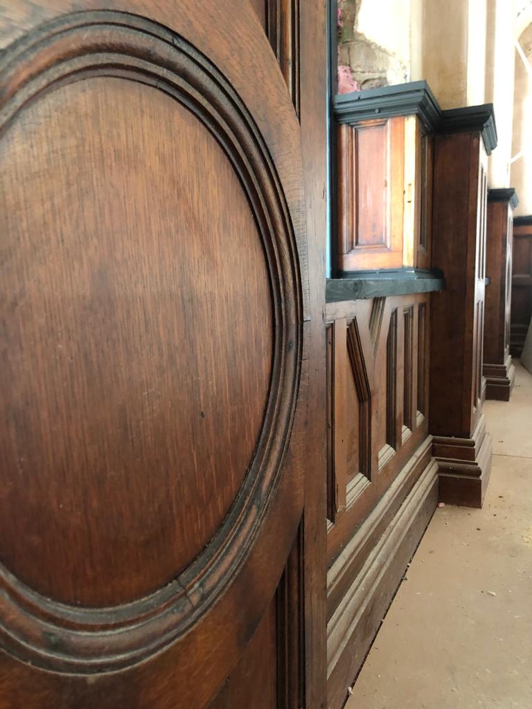 Some work was undertaken to restore the original timber panels and we absolutely LOVE the results!
