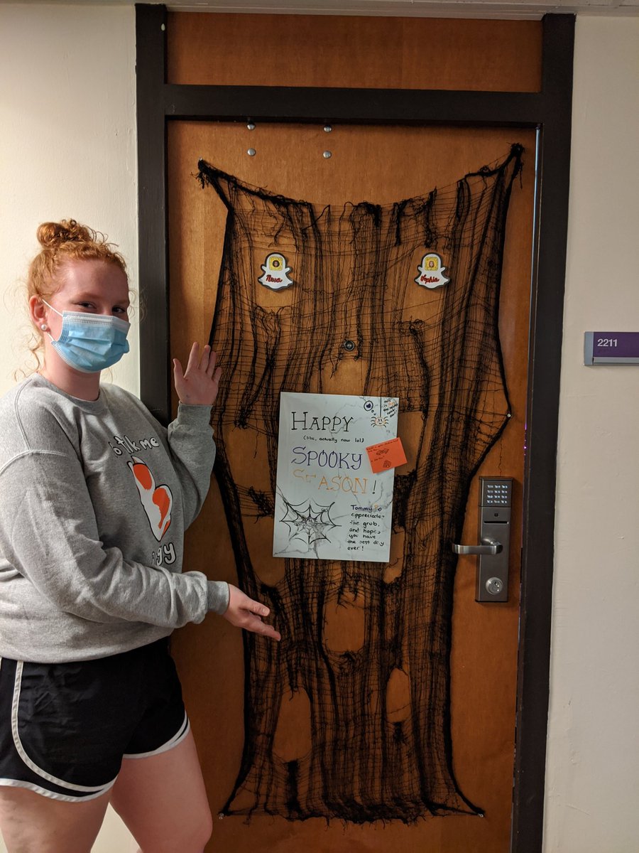 East & West Laville tweet media