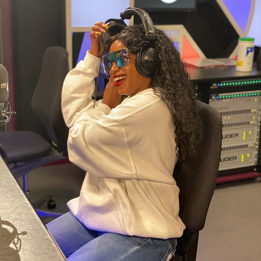 MuggaleP's tweet photo. https://t.co/5IDc7P7y9z
"Success usually comes to those who are too busy to be looking for it."
#SheebahDeservesTheMTVEMA 
And trust us,  we are ready for it
#BestAfricanAct
#Sheebah
#MTVEMA
#MTVBASEAFRICA
#MTVBASEEAST vote Sheebah
@mtvbaseafrica @mtvbaseeast @mtvema https://t.co/nplCBpgRnX