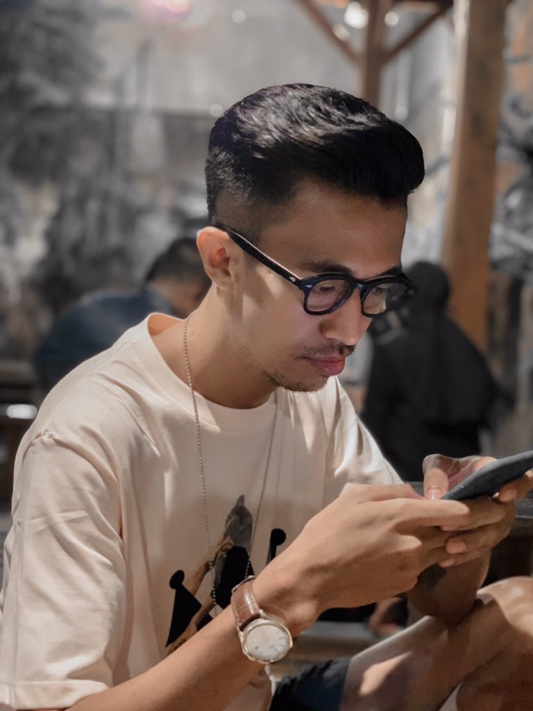 Angga09690593's tweet photo. Open Massage Bandung 
Call 0881023912811

#Massagebandung 
#pijatbandung 
#massagefullservice 
#pijatpanggilan 
#PijatPriaBandung 
@sadgay_hourz
@PijatBandung21 
@pijatbandung_11 
@FahriLuckyGood 
@agamMssg 
@DMassageJkt 
@jack19680
@Info_Pijat_Pria 
@Vicki18188820 
@TopMssgBdg https://t.co/hwBJC9RKeE