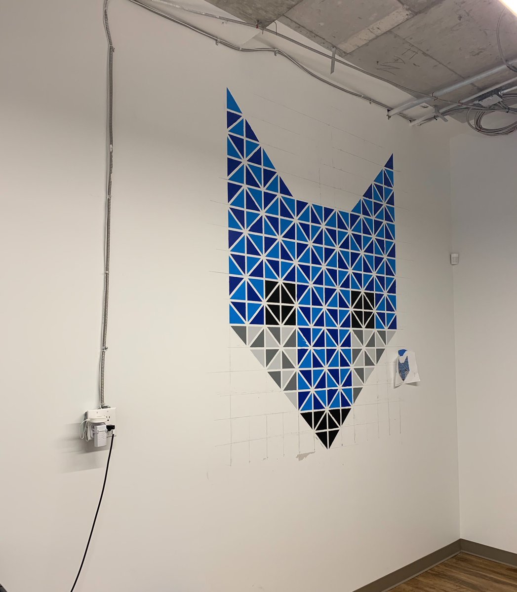 FoxquiltDen's tweet photo. Here's the big reveal of the #mural we showed you a sneak peek π¦ It needs some final touches but we already can't believe how awesome it looks! Our team members, Bobbie & Kassa, did such an incredible job while keeping a safe distance from each other too. #foxquilt #officestyle https://t.co/NYqnnJdIQ2