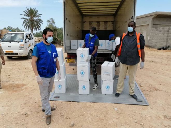 WFP_IT's tweet photo. Ringraziamo l'Italia 🇮🇹per il generoso contributo che ci permetterà di continuare a fornire assistenza alimentare fondamentale in #Libia. 
@ItalyinLibya @AICS_Tunisia @SamerWFP 
👉https://t.co/dQw2neU9dT https://t.co/i4jbEETmA6