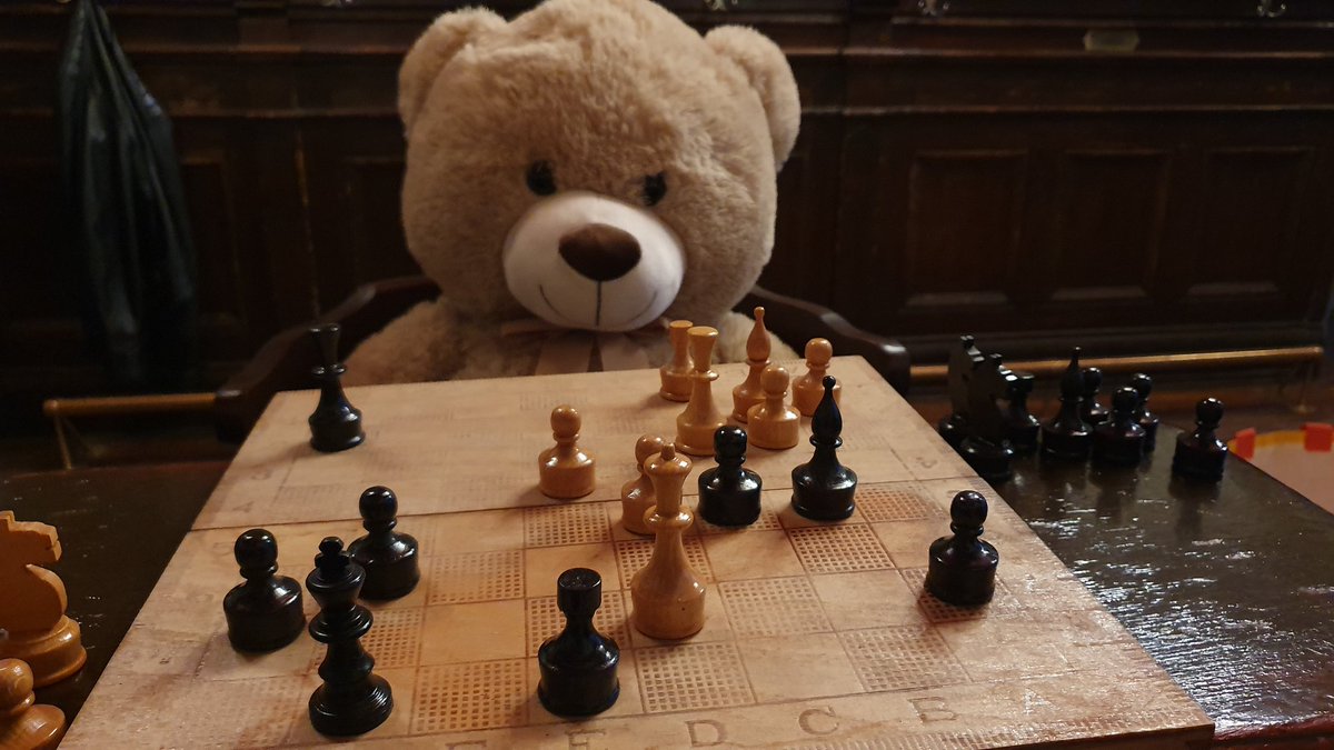 bow_bar_bears's tweet image. That&apos;s checkmate.
Aron Nimzowitsch would be proud
#thebowbarbears #chessgrandmasters #chess