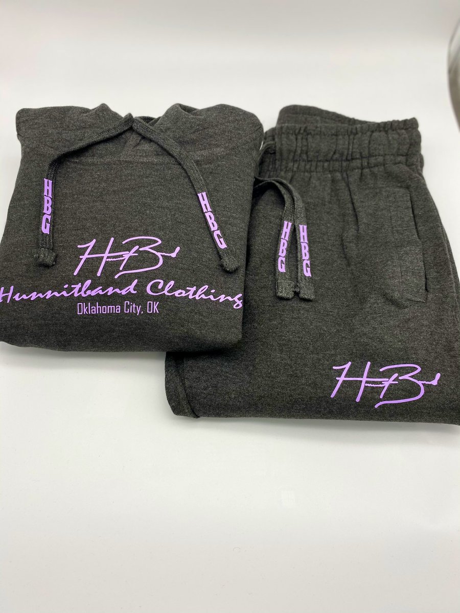 HunnitbandGrand's tweet photo. 🚨SWEATSUIT SZN 🚨

ORDER NOW $75!

•Worldwide Shipping
•Delivery Available 
•All Sizes Available 

Via Cashapp, PayPal, Apple Pay or Cash!

#HBGCLOTHING #OKLAHOMACITY https://t.co/6BMLPBRCBI